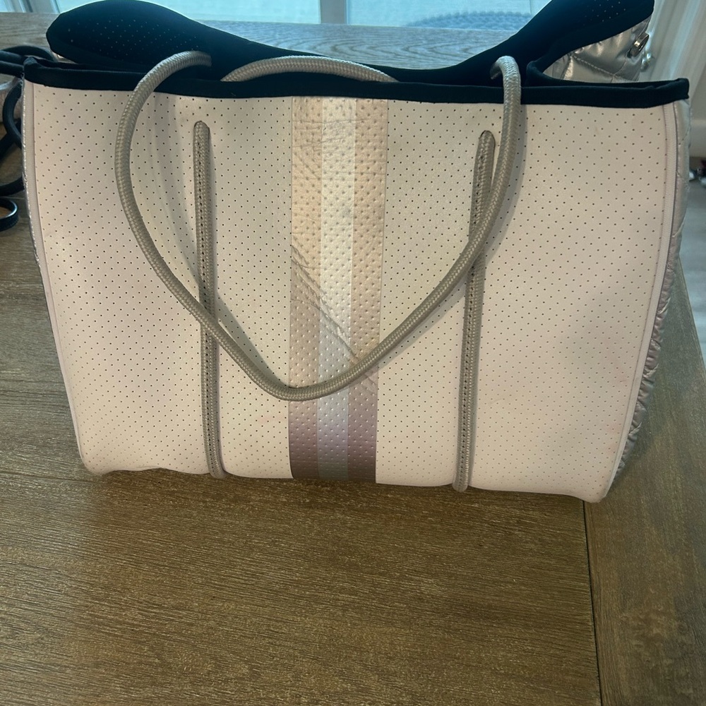 Stylish White Tote Bag with Silver Accents
